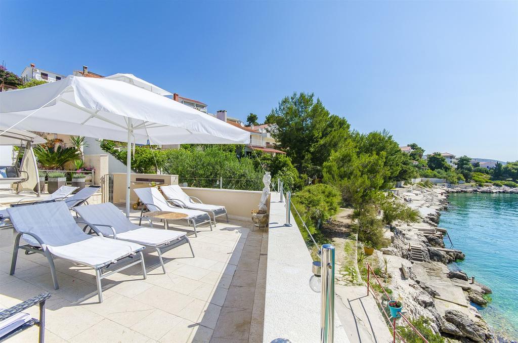 Apartments Nives Trogir Kültér fotó