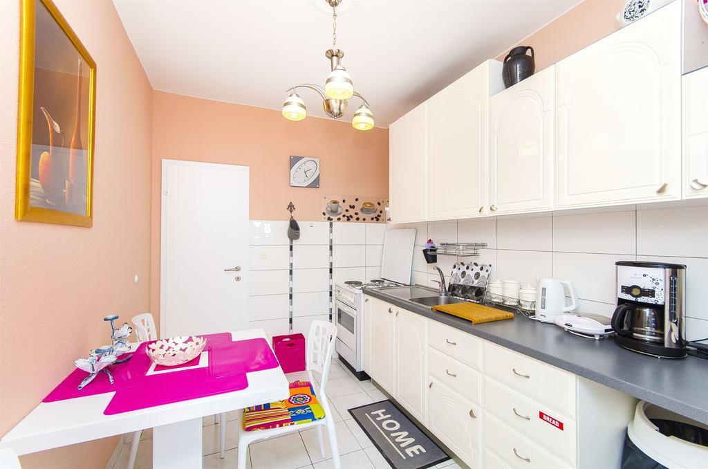 Apartments Nives Trogir Kültér fotó
