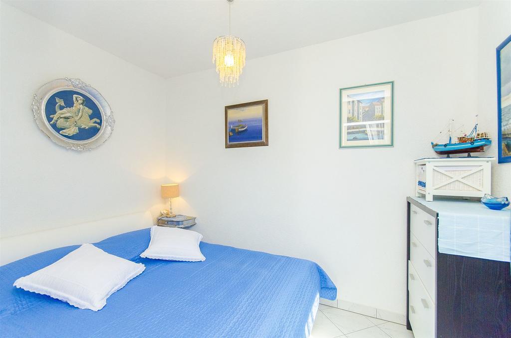 Apartments Nives Trogir Kültér fotó