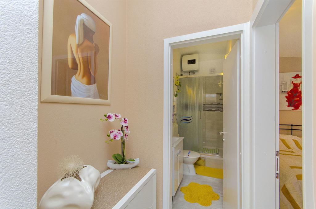 Apartments Nives Trogir Kültér fotó